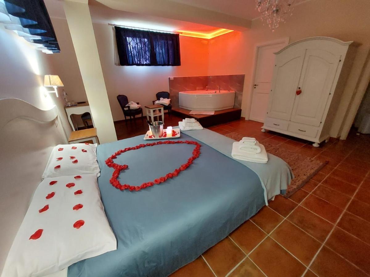 L'Orto Sul Poggio Bed & Breakfast Sutri Dış mekan fotoğraf